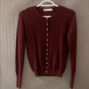 Zara Women's Burgundy Sweater